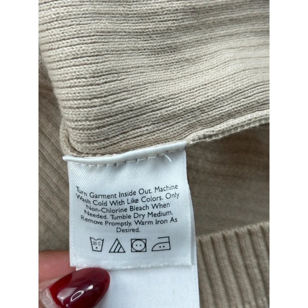 Eddie Bauer Sweater Vest Men M Cream Beige‎ 100% Mercerized Cotton Ribbed V-Neck